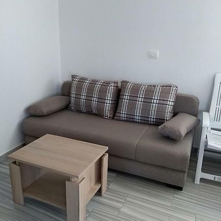 Apartments Bartol Vir Luaran gambar