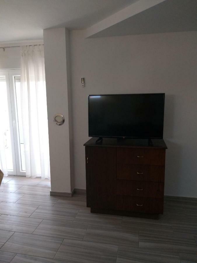 Apartments Bartol Vir Luaran gambar